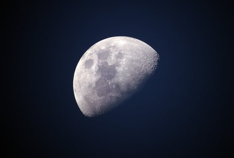 Lunar Melodies